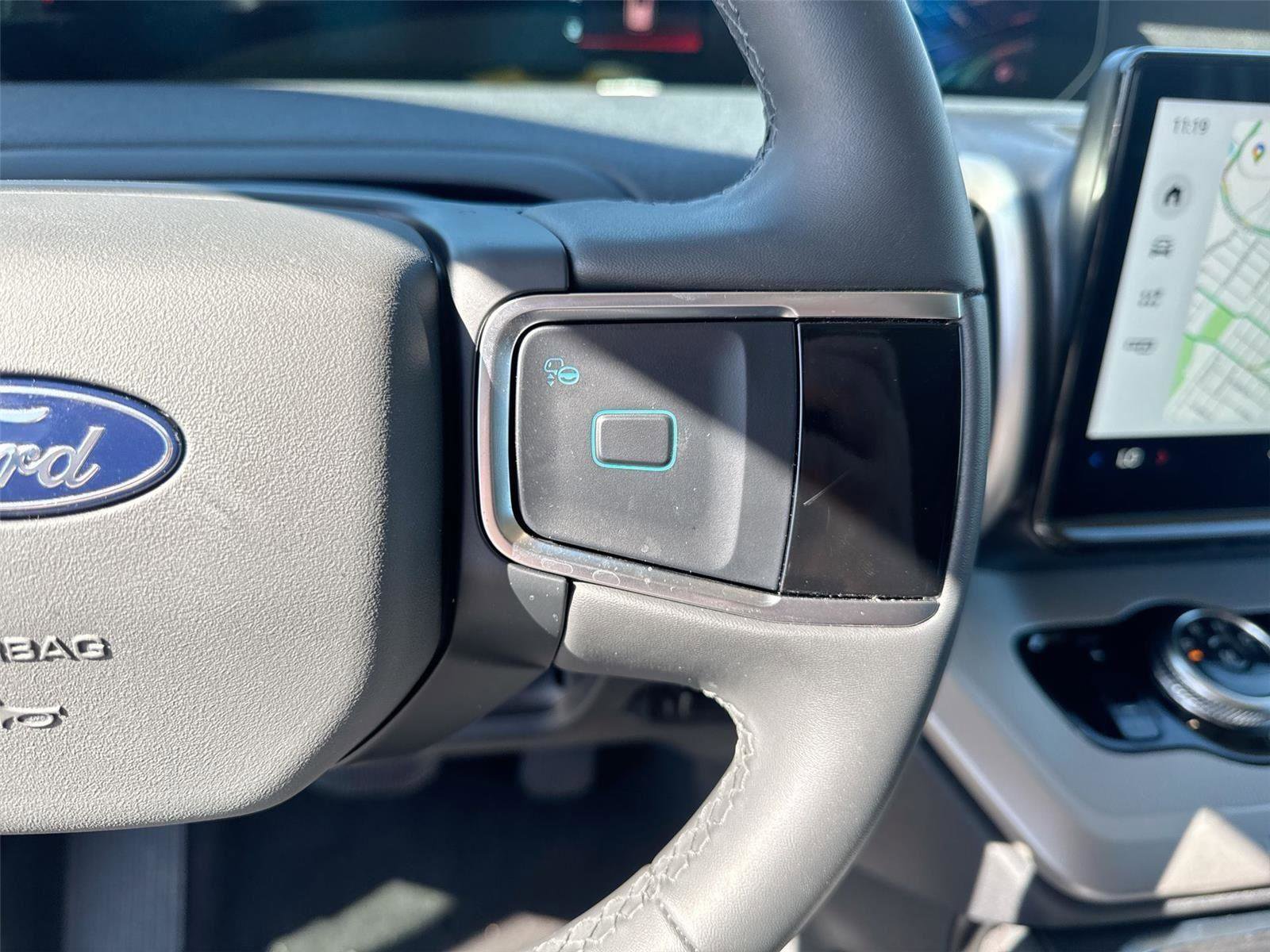 Certified 2025 Ford Expedition Active RWD image 28