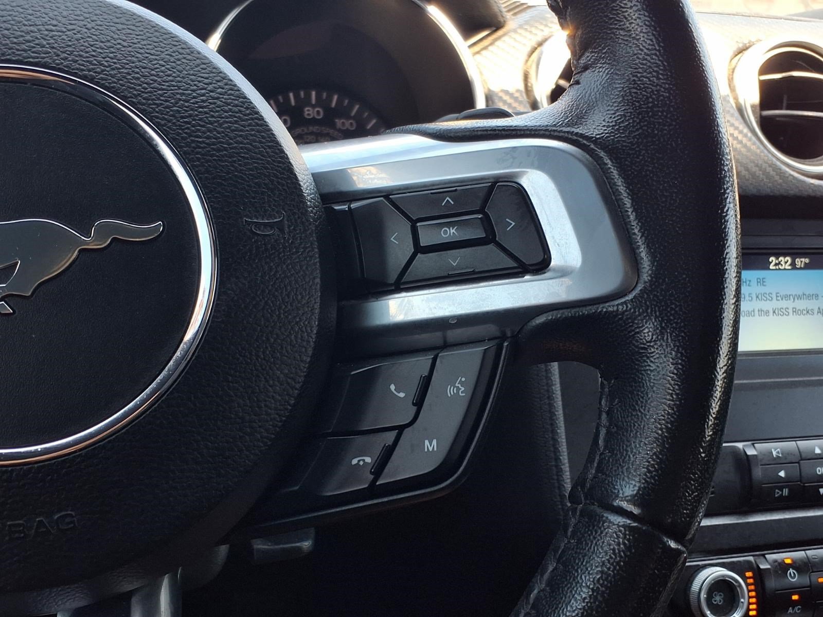 Certified 2020 Ford Mustang Coupe RWD image 23