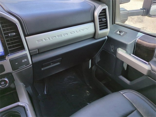 Certified 2022 Ford F250 Lariat w/ Lariat Ultimate Package image 17
