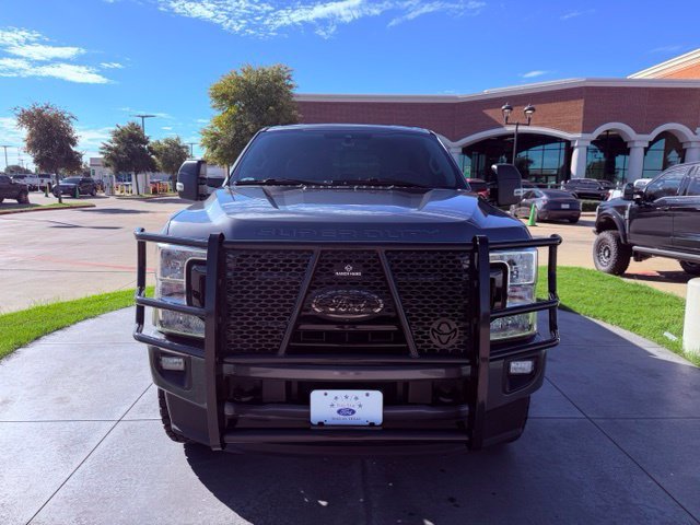 Certified 2022 Ford F250 XLT w/ Black Appearance Package AWD/4WD image 2