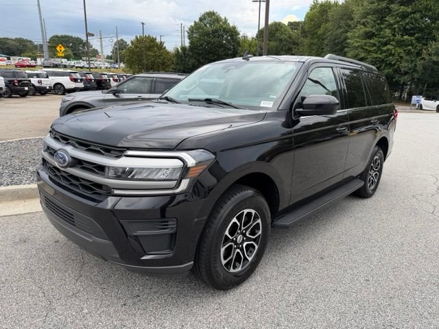 Certified 2024 Ford Expedition XLT AWD/4WD image 4