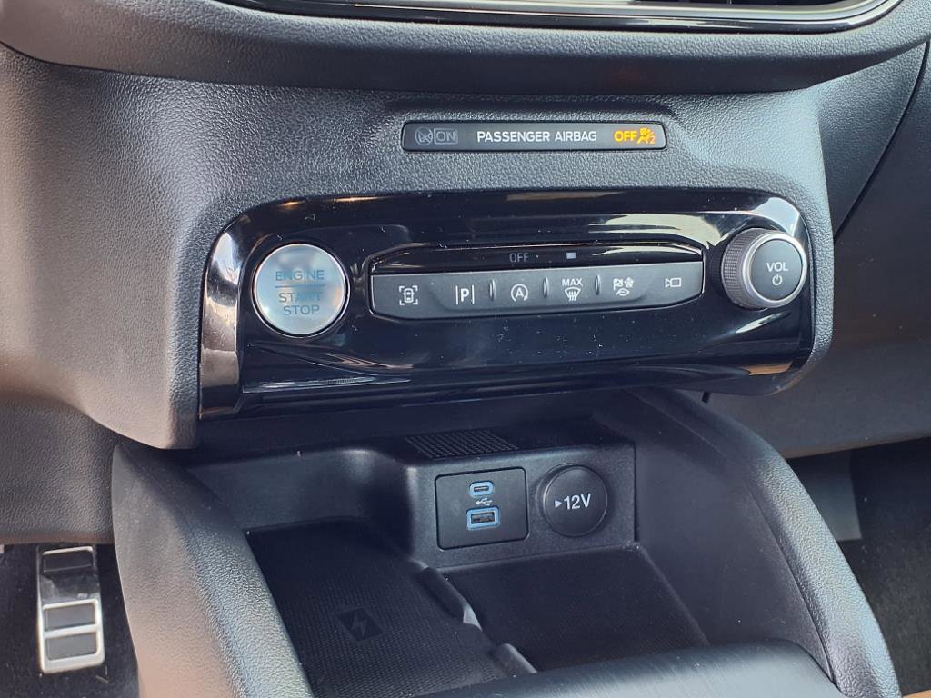 Certified 2023 Ford Escape ST-Line Elite image 18