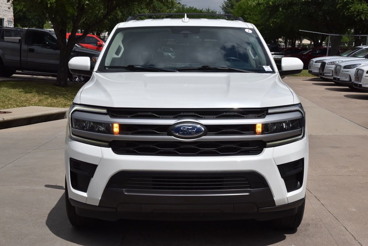 Certified 2022 Ford Expedition XLT image 13