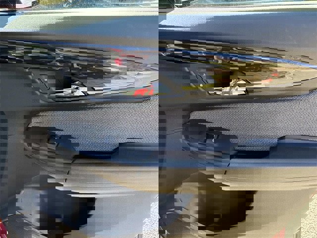 Used 2025 Chevrolet TrailBlazer LT image 22