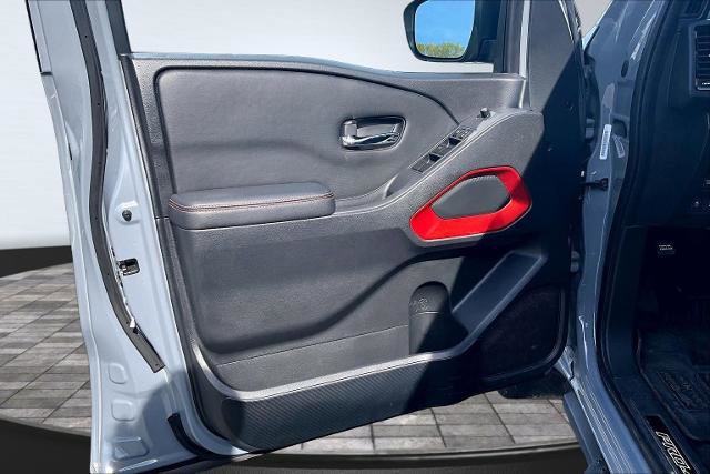 Used 2023 Nissan Frontier PRO-4X w/ Tow Package image 27