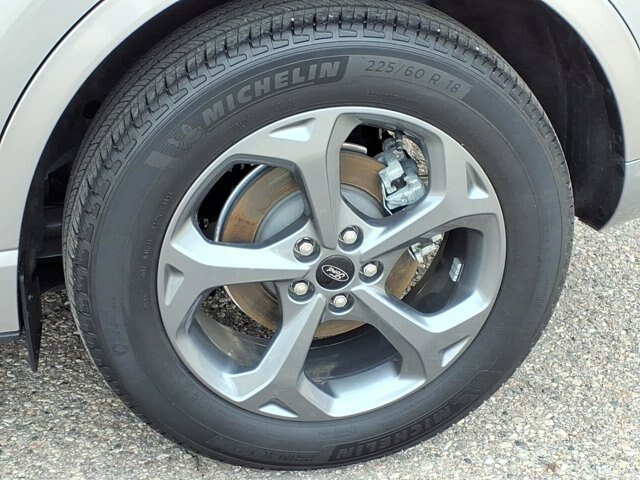 Certified 2024 Ford Escape ST-Line w/ Tech Pack #1 AWD/4WD image 19