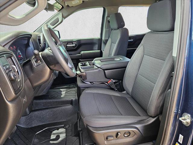 Used 2022 Chevrolet Silverado 1500 Custom w/ LPO, Dark Essentials Package RWD image 18