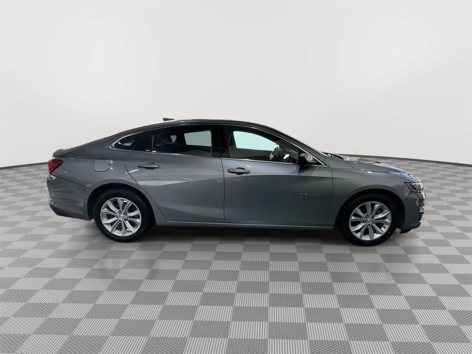 Used 2024 Chevrolet Malibu LT FWD image 6