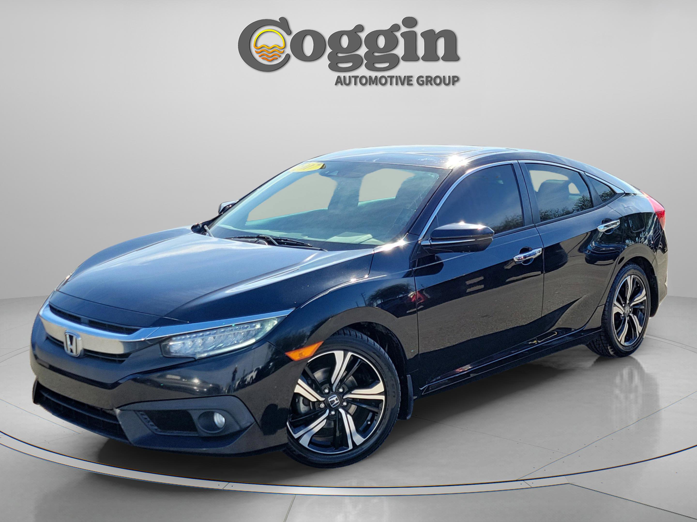 Used 2017 Honda Civic Touring image 1