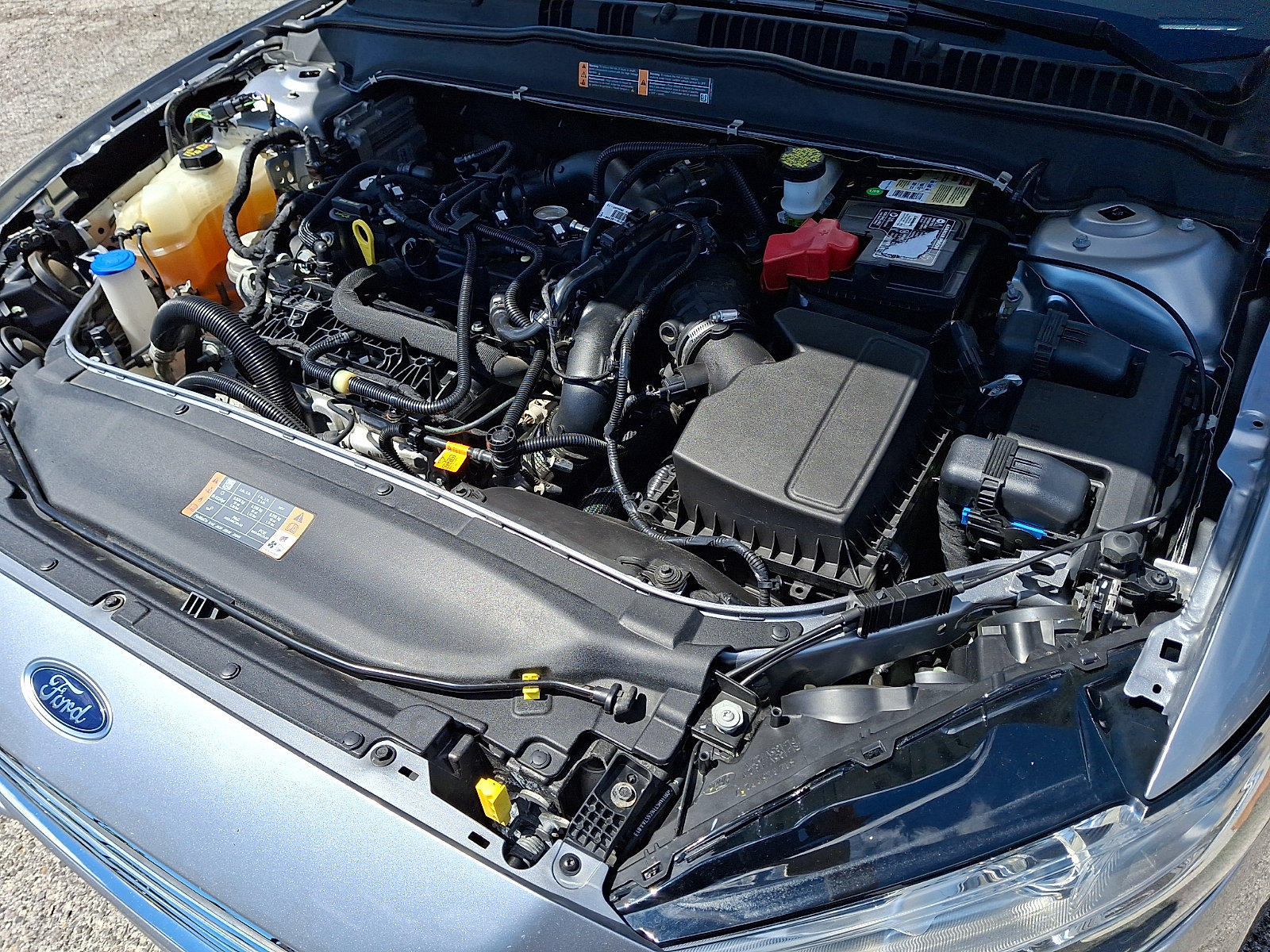 Certified 2020 Ford Fusion SE FWD image 30