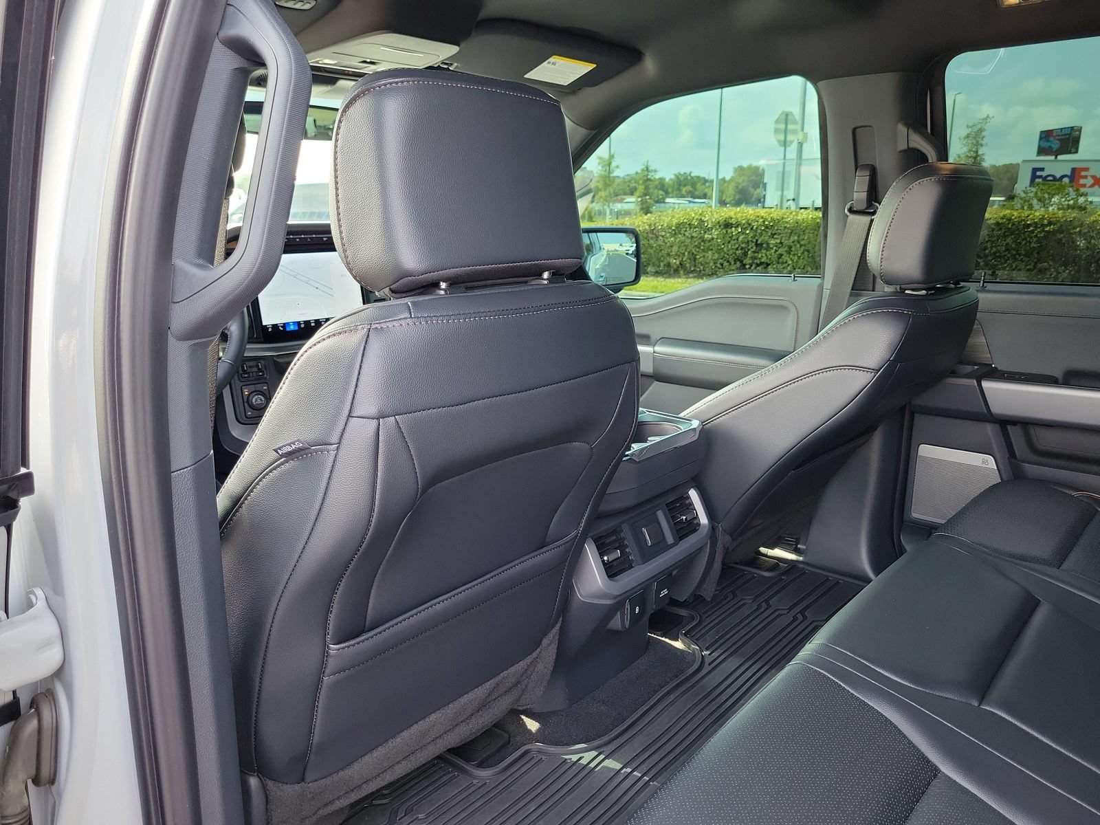Certified 2024 Ford F150 Lariat w/ Tow/Haul Package AWD/4WD image 9