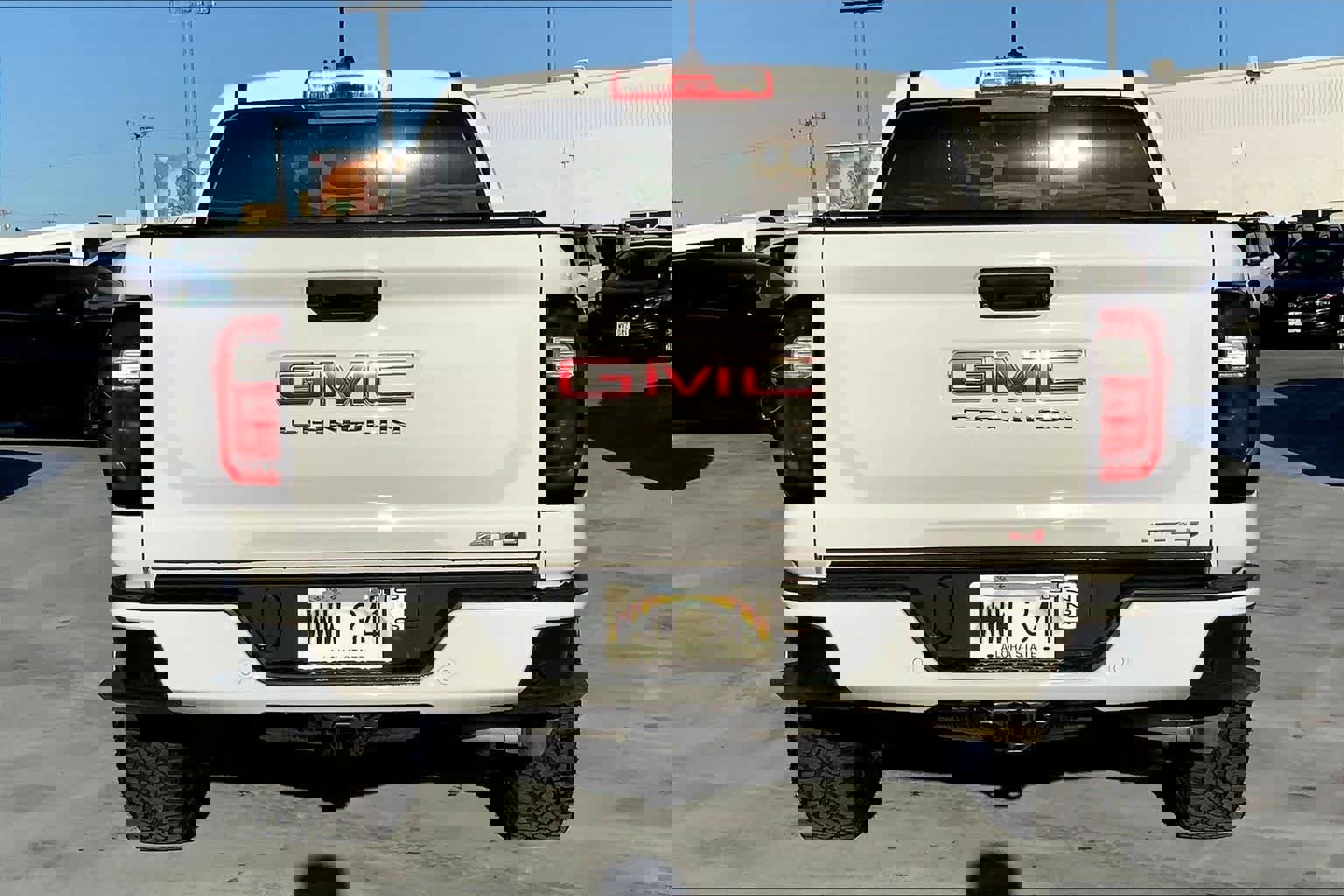 Used 2023 GMC Canyon AT4 w/ AT4 Premium Package image 5