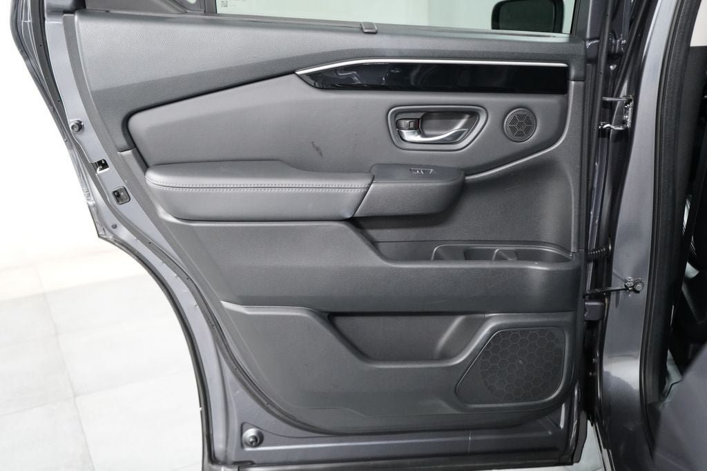 Used 2023 Honda Pilot EX-L image 23
