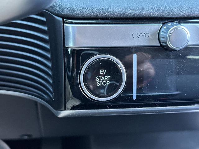 Used 2024 Hyundai Ioniq 5 SEL image 19