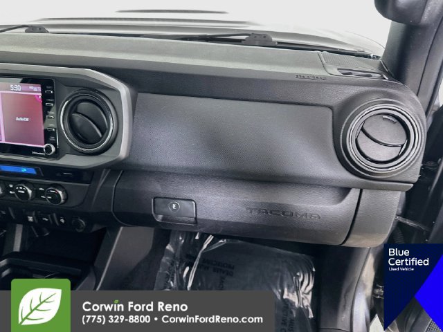 Used 2021 Toyota Tacoma TRD Sport AWD/4WD image 31