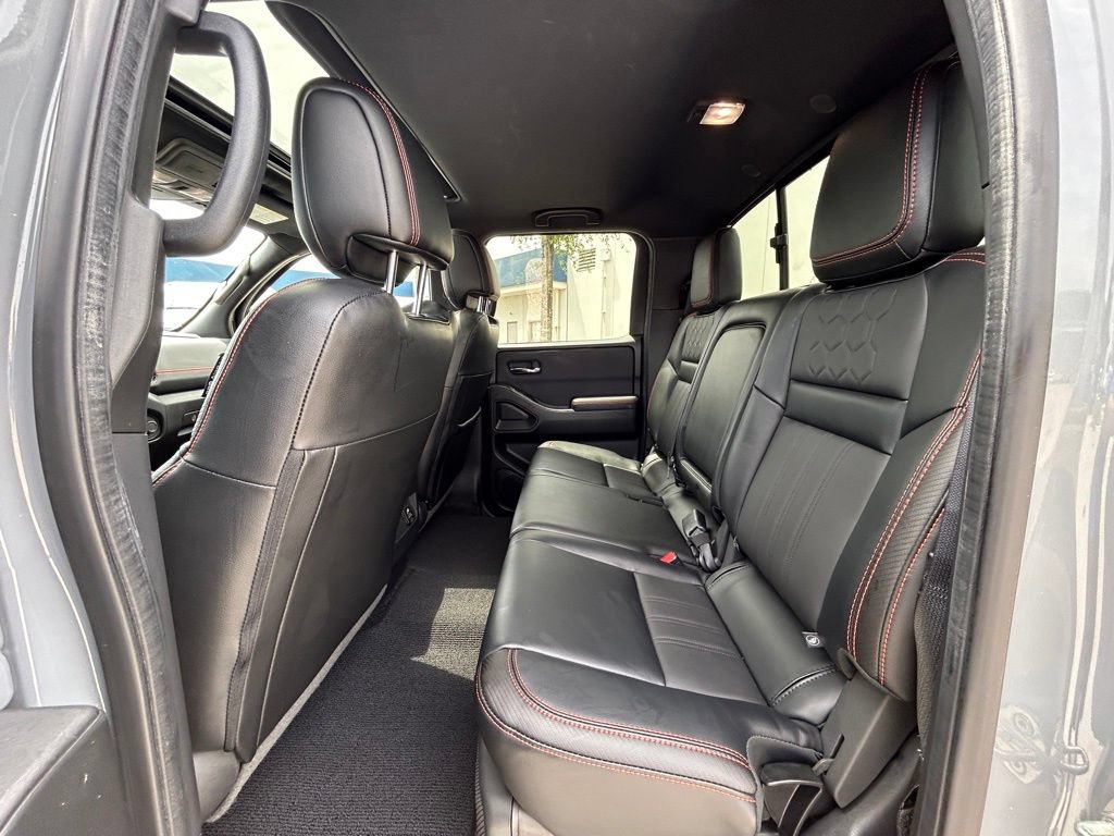 Used 2023 Nissan Frontier PRO-4X w/ Pro-4X Premium Package AWD/4WD image 34
