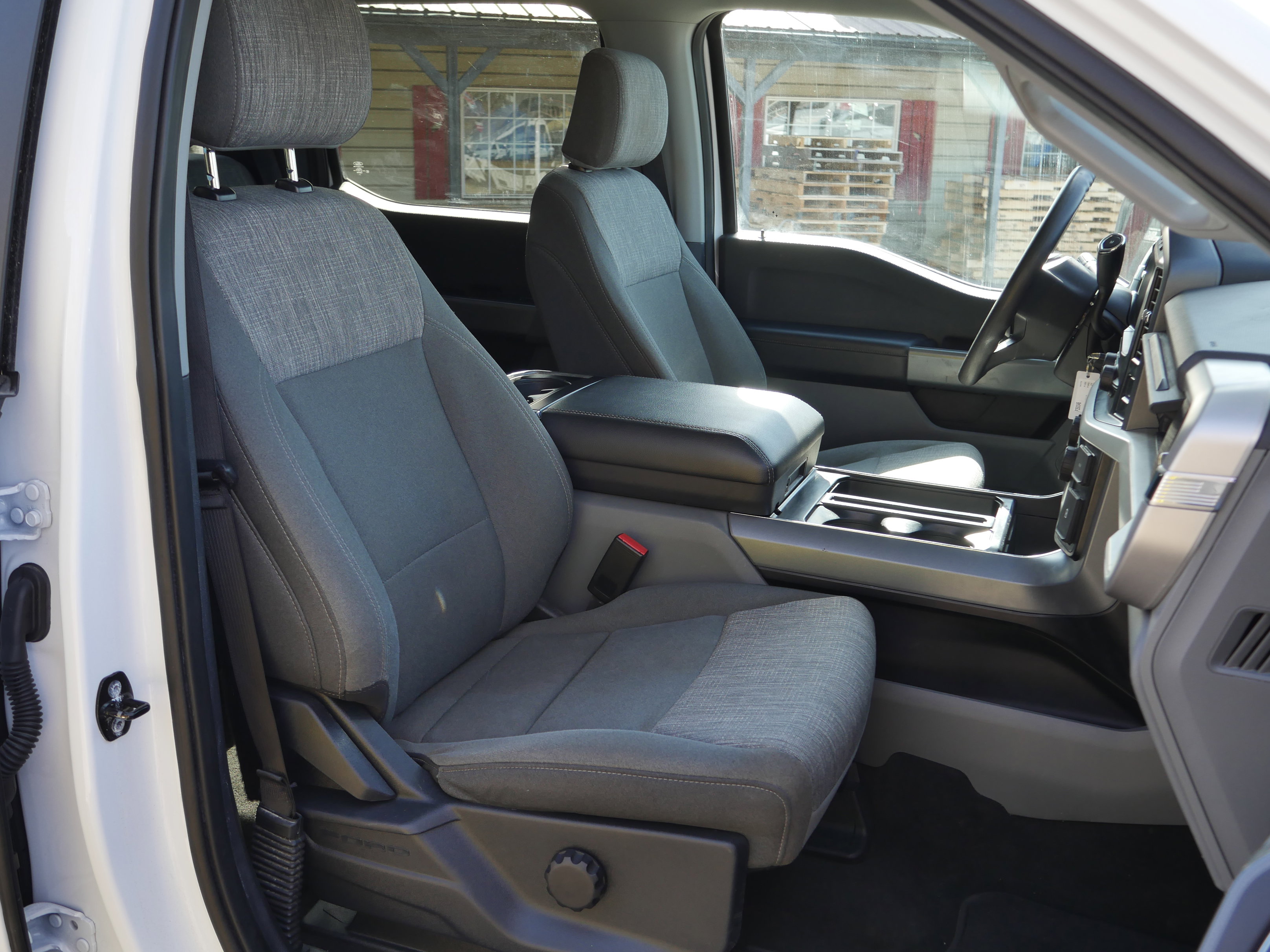 Certified 2023 Ford F150 XLT AWD/4WD image 27