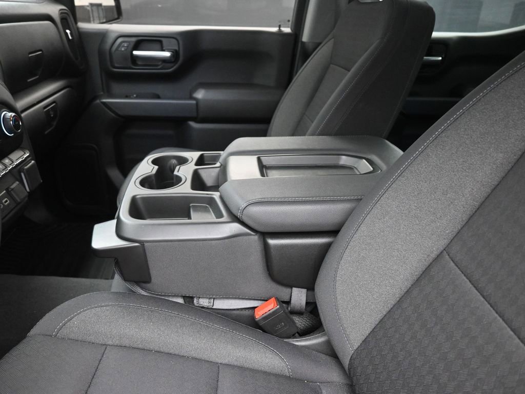 Used 2025 Chevrolet Silverado 1500 Custom image 25