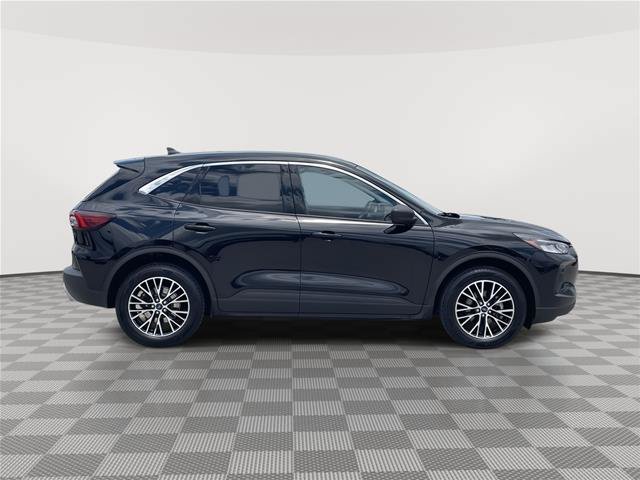 Certified 2023 Ford Escape Active w/ Tech Pack #1 AWD/4WD image 6