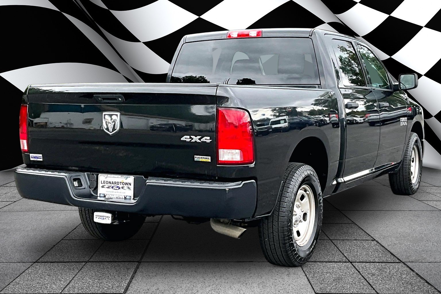 Used 2018 RAM 1500 Tradesman w/ Protection Group AWD/4WD image 2