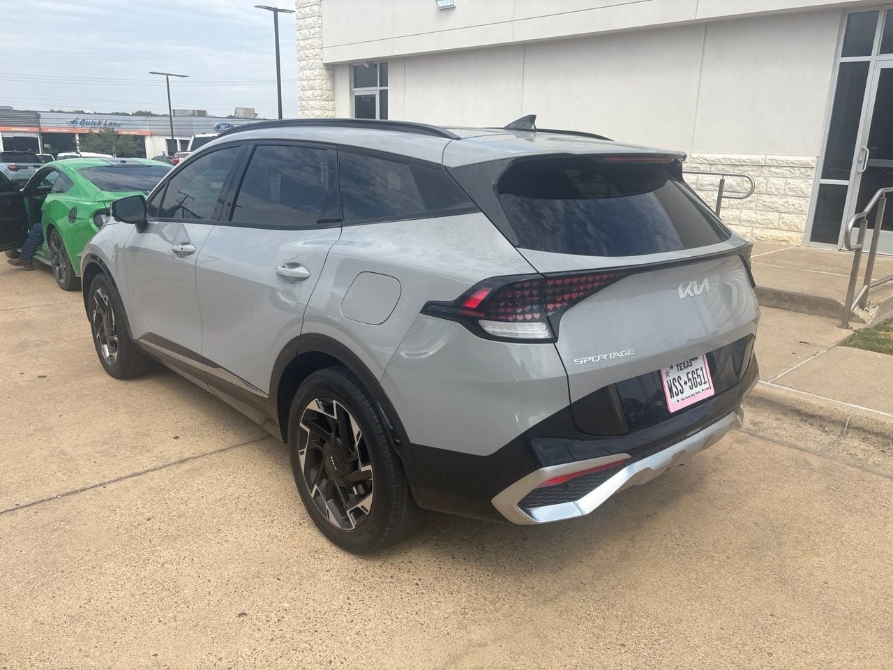 Used 2023 Kia Sportage SX AWD/4WD image 3