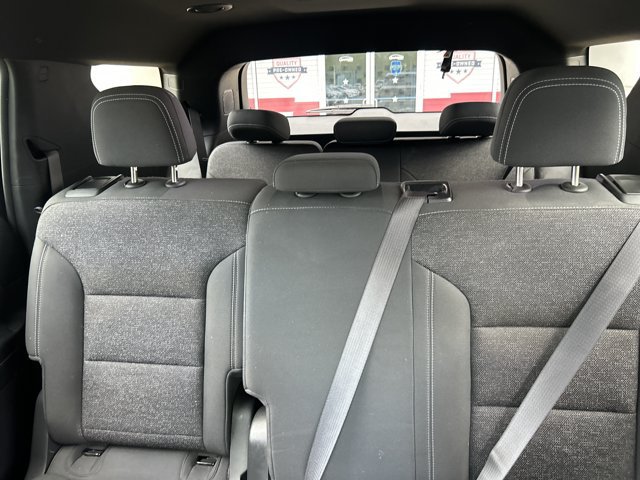 Used 2024 Chevrolet Traverse LS FWD image 14