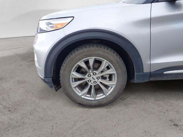 Certified 2022 Ford Explorer Limited w/ Equipment Group 301A AWD/4WD image 10