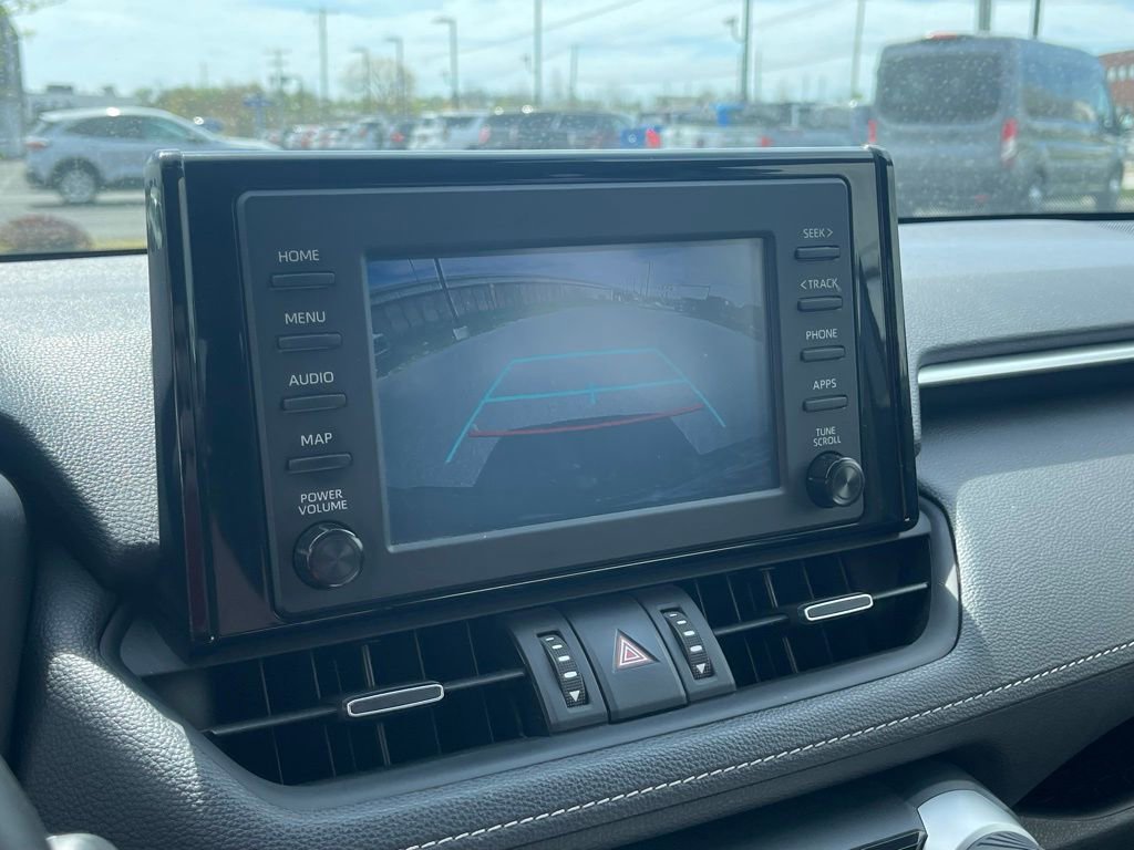 Used 2019 Toyota RAV4 XLE Premium w/ Cold Weather Package AWD/4WD image 39