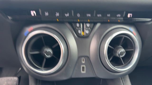 Used 2022 Chevrolet Blazer LT image 17