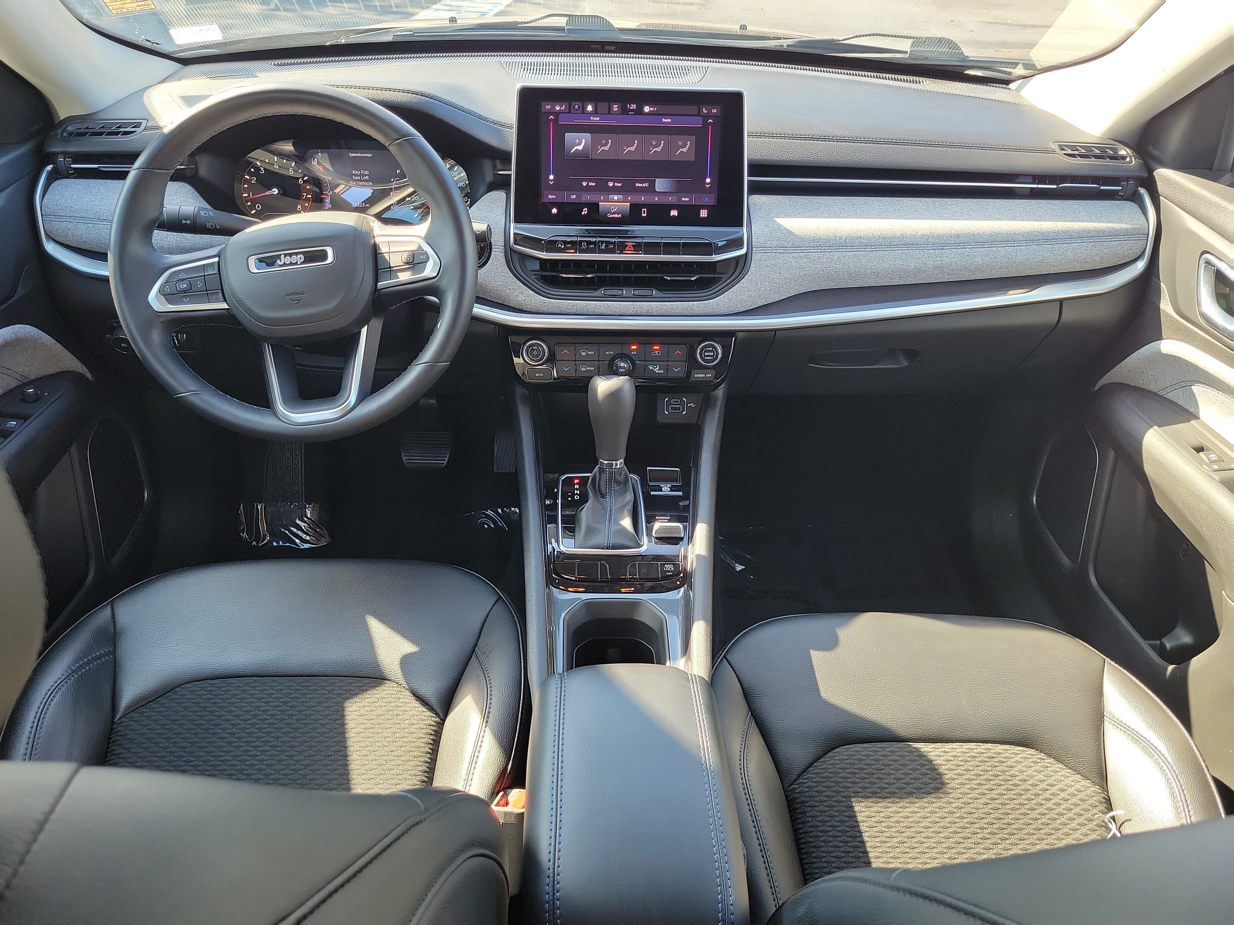 Used 2022 Jeep Compass Latitude w/ Convenience Group AWD/4WD image 13