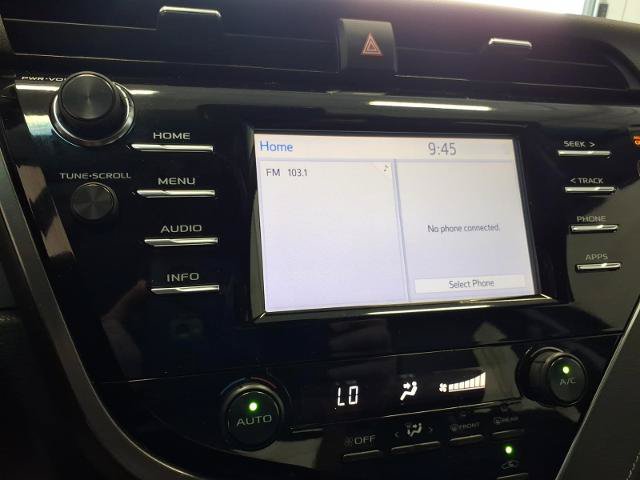 Used 2018 Toyota Camry SE FWD image 18