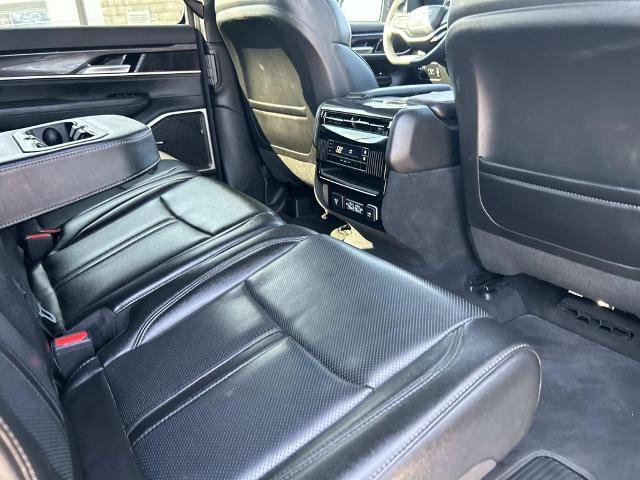 Used 2024 Jeep Wagoneer 2WD w/ Premium Group I image 21