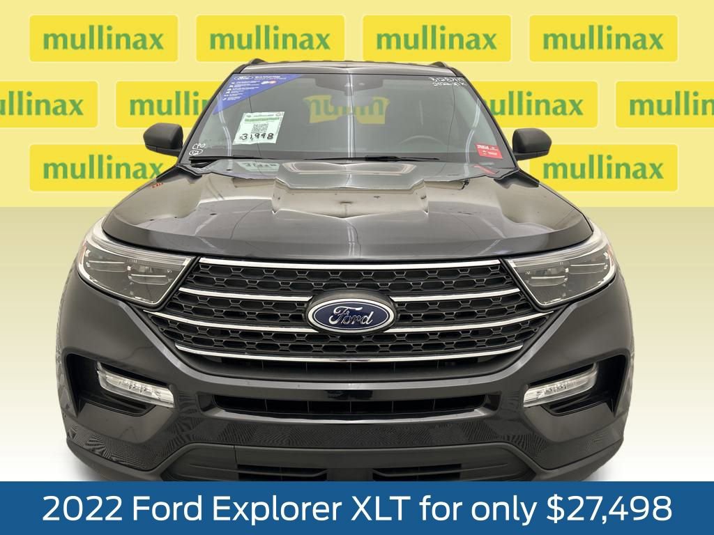 Certified 2022 Ford Explorer XLT w/ Equipment Group 202A image 16