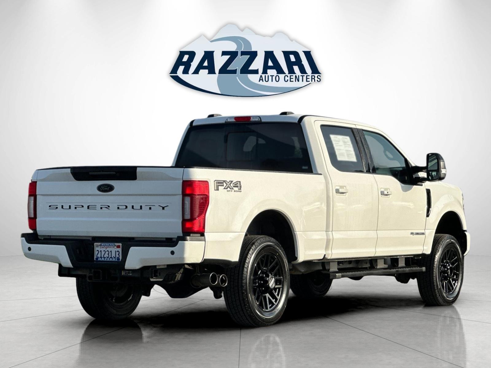 Certified 2022 Ford F350 Lariat w/ Black Appearance Package image 5