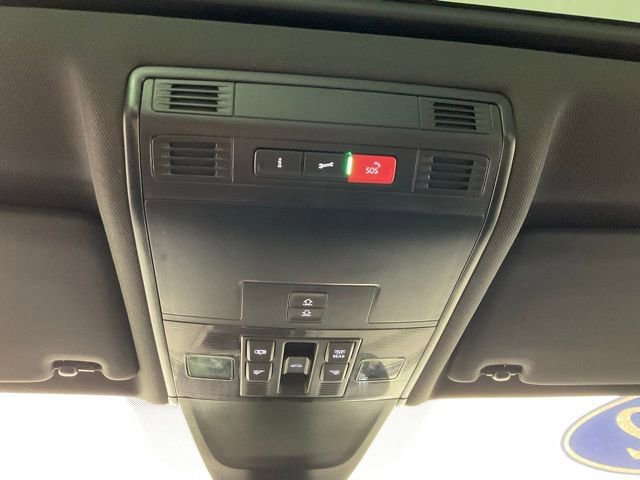 Used 2022 Volkswagen Tiguan SEL R-Line image 20