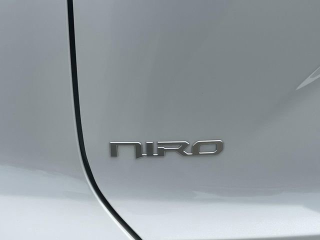 Used 2023 Kia Niro Wave FWD image 38
