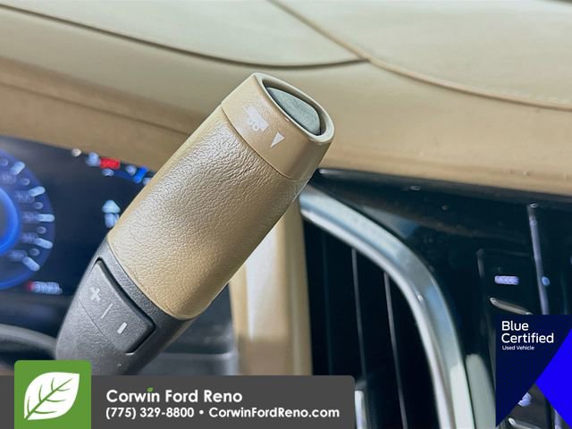 Used 2018 Cadillac Escalade Platinum AWD/4WD image 20