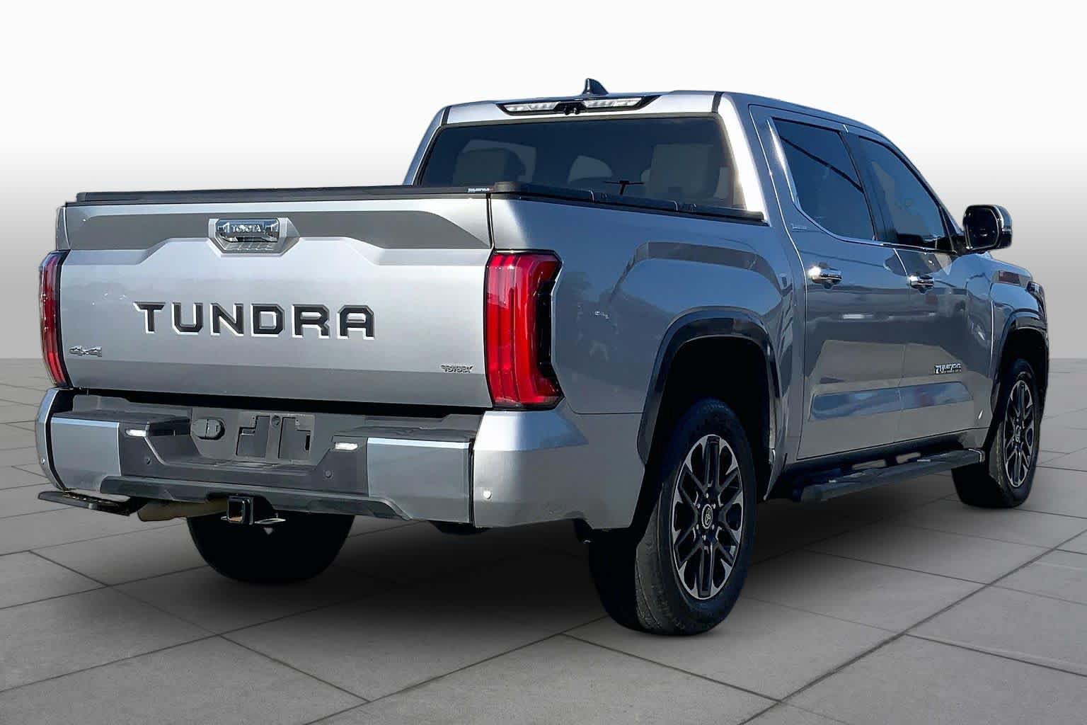 Used 2024 Toyota Tundra Limited AWD/4WD image 13