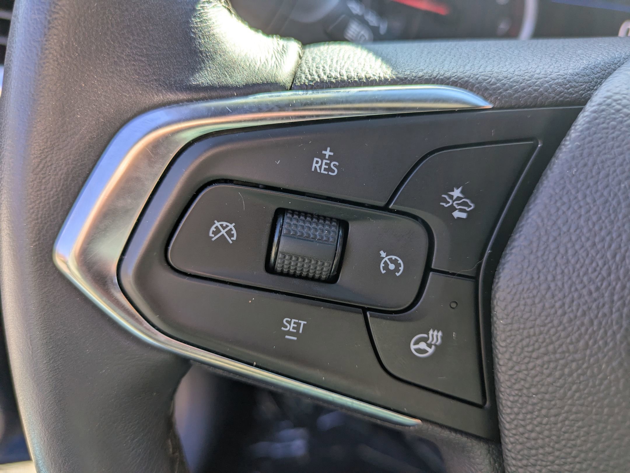 Used 2023 Chevrolet TrailBlazer ACTIV w/ Sun and Liftgate Package image 17