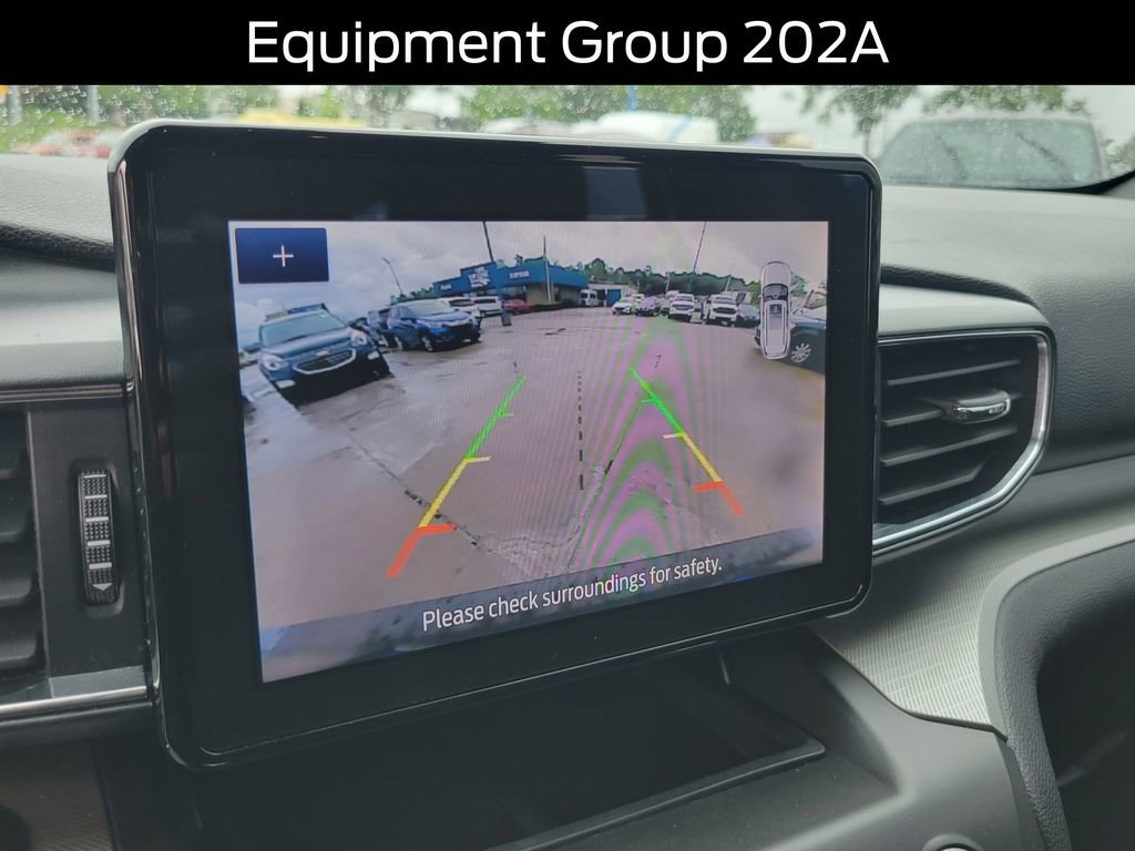 Certified 2020 Ford Explorer XLT w/ Equipment Group 202A RWD image 29