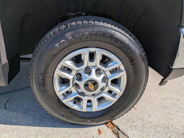 Used 2025 Chevrolet Silverado 2500 LT w/ Convenience Package image 14