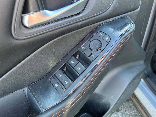 Used 2025 Nissan Rogue SV AWD/4WD image 20