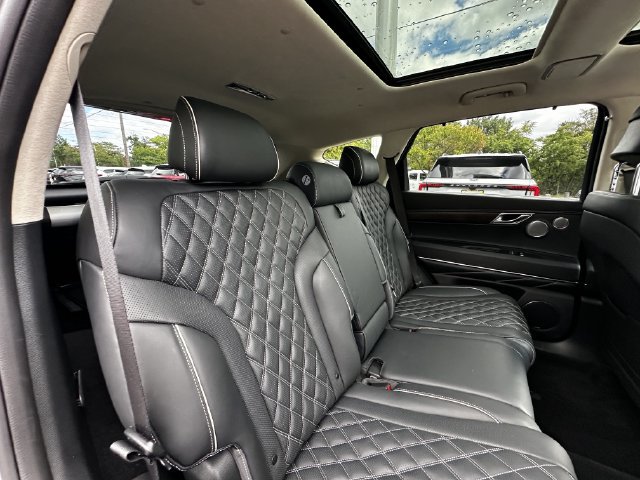Used 2023 Genesis GV80 3.5T AWD/4WD image 39