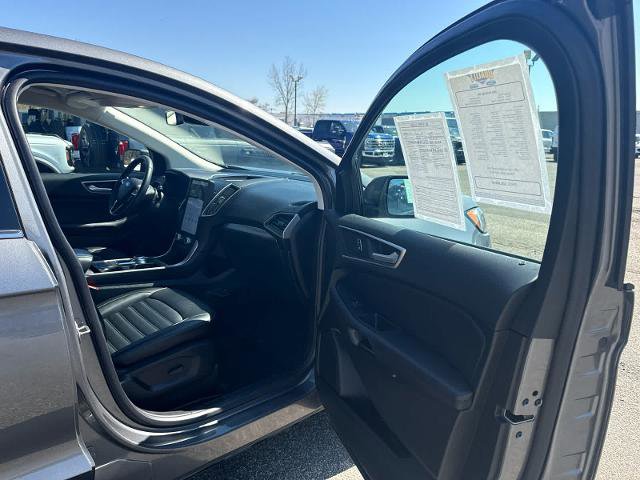 Certified 2023 Ford Edge SEL w/ Convenience Package AWD/4WD image 11