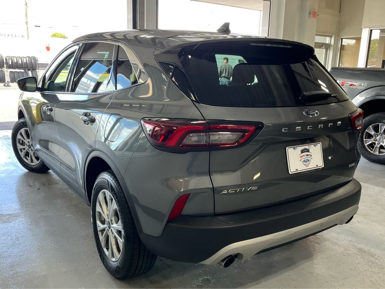 Certified 2024 Ford Escape Active AWD/4WD image 6
