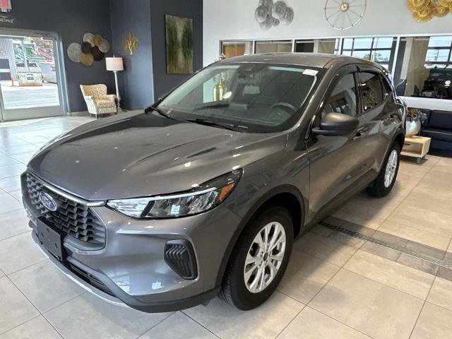 Certified 2023 Ford Escape Active AWD/4WD image 7
