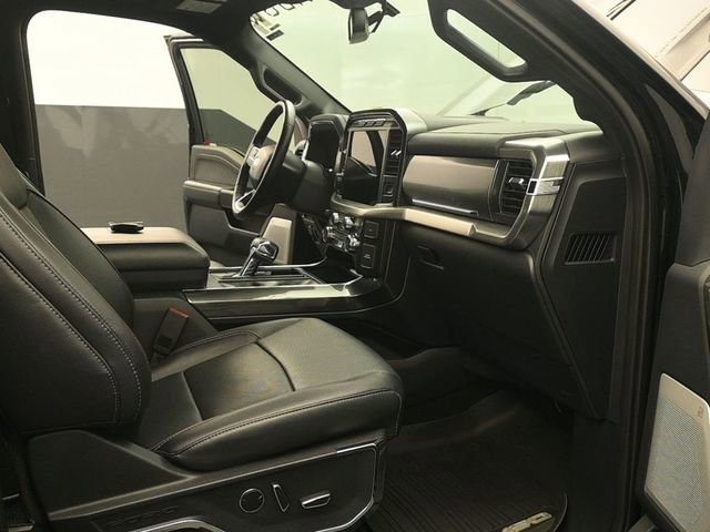 Certified 2022 Ford F150 Lariat w/ Equipment Group 502A High image 16