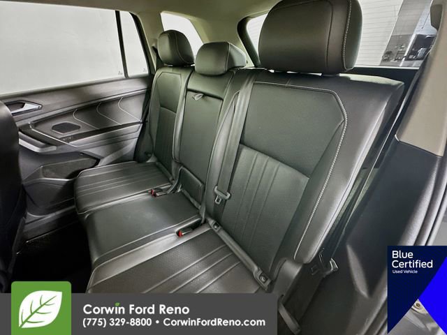 Used 2022 Volkswagen Tiguan SE image 27