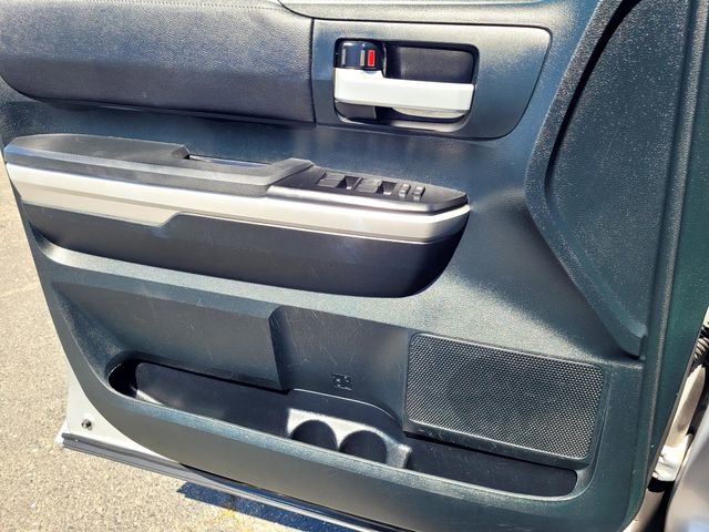 Used 2017 Toyota Tundra SR5 AWD/4WD image 14