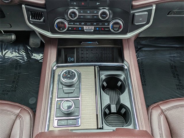 Certified 2024 Ford Expedition Limited image 18